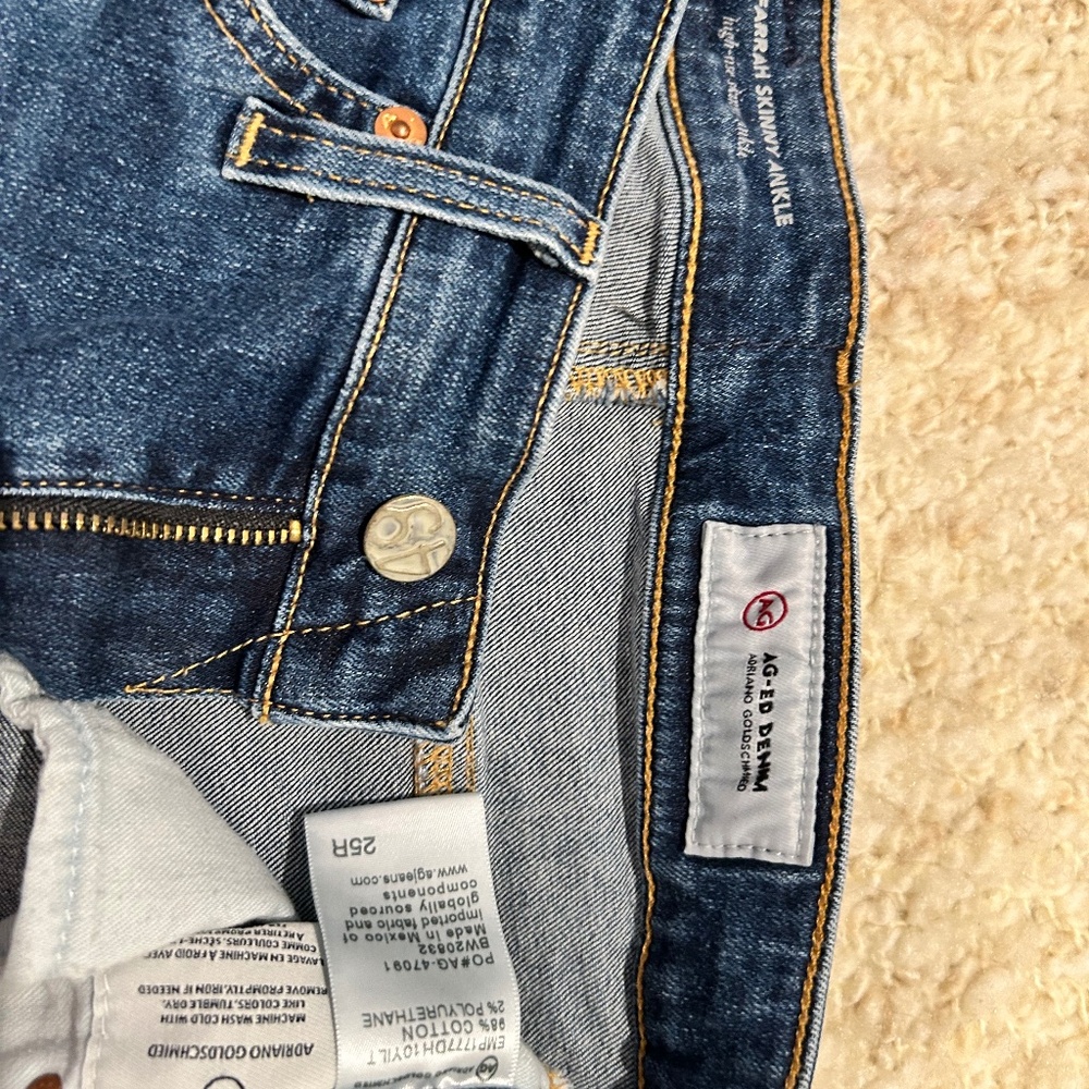 AG SKINNY ANKLE JEANS